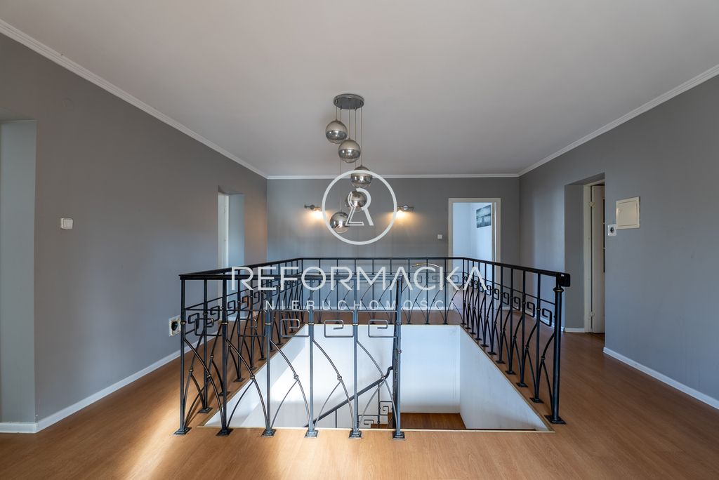 dom wolnostojący, 9 pokoi Rzeszów, ul. kard. Karola Wojtyły. Zdjęcie 7