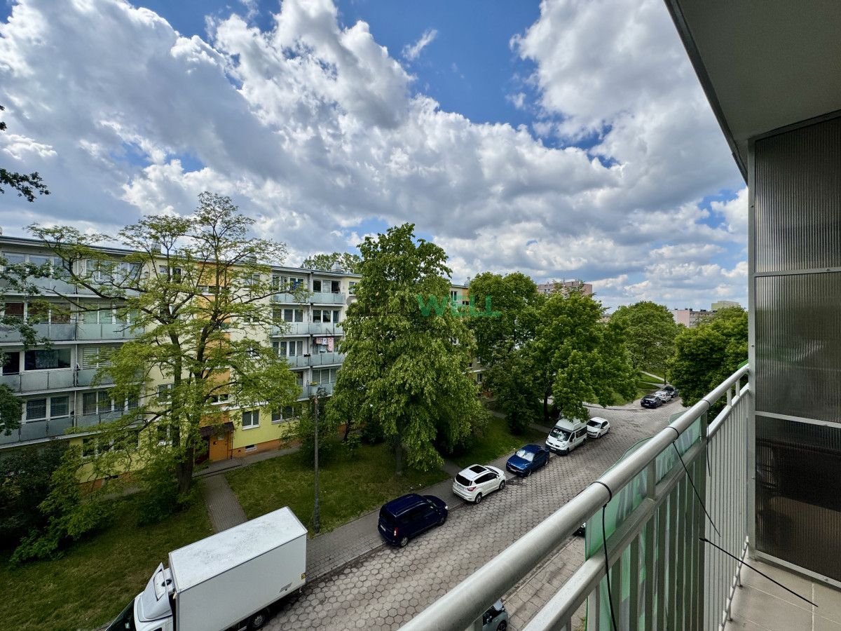 Mieszkanie 2-pokojowe Łódź Górna, ul. Konstantego Ildefonsa Gałczyńskiego. Zdjęcie 2