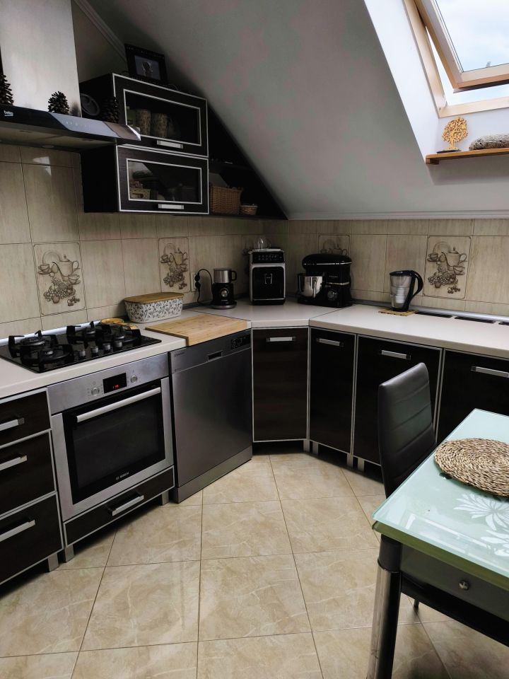 Mieszkanie 3-pokojowe Ostrów. Zdjęcie 6