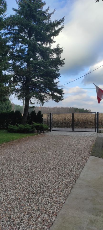 dom wolnostojący, 3 pokoje Służewo-Pole. Zdjęcie 6