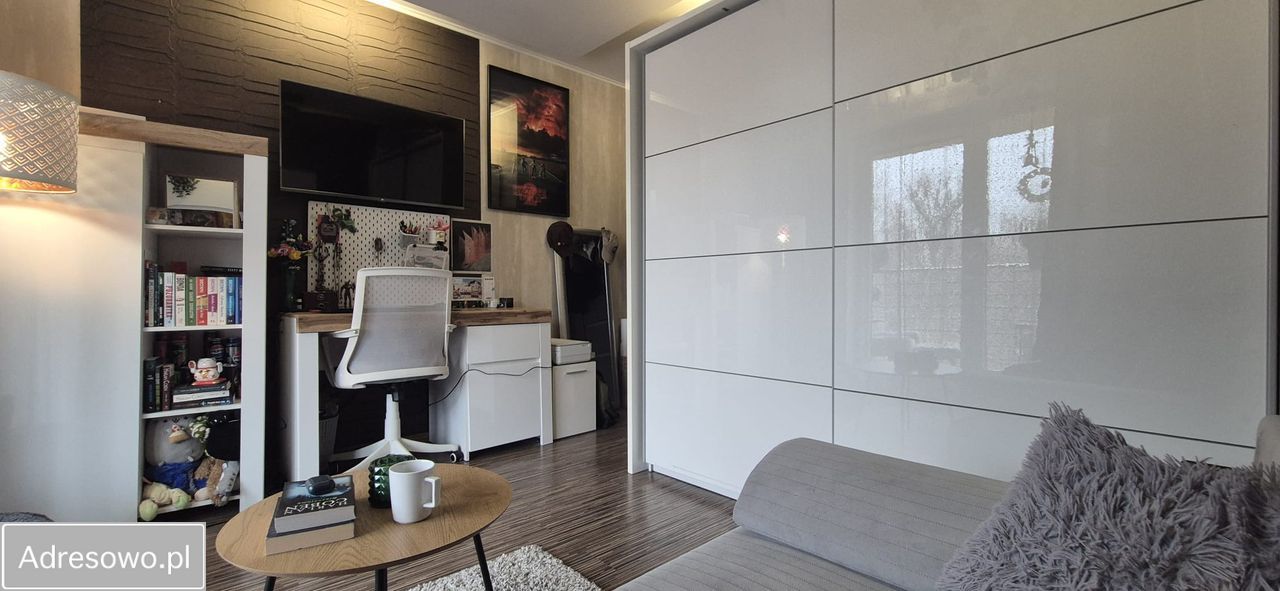 Mieszkanie 4-pokojowe Chorzów, ul. Okrężna. Zdjęcie 4