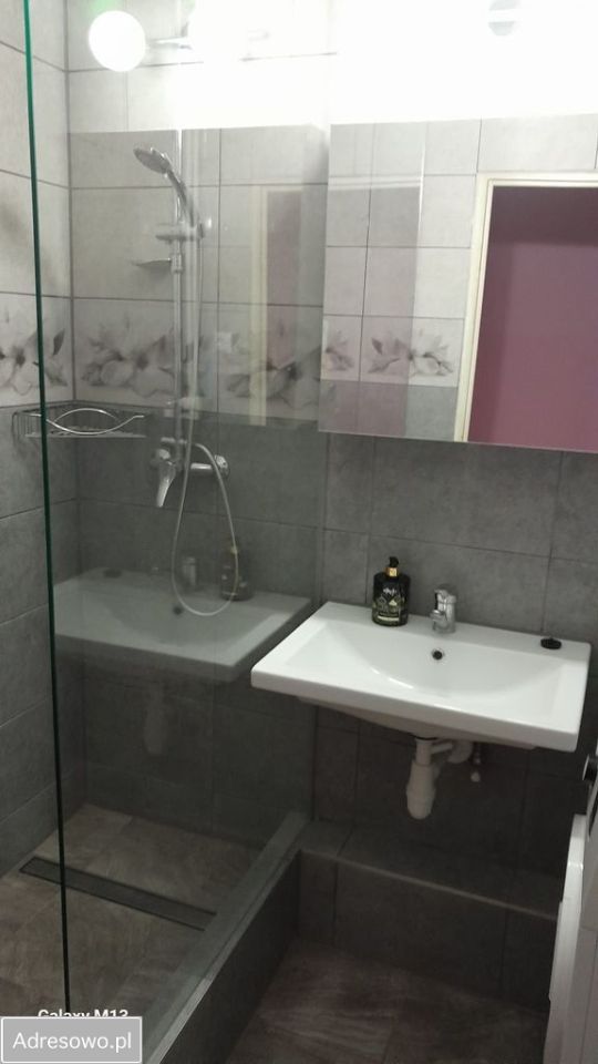 Mieszkanie 3-pokojowe Nowy Tomyśl, os. Stefana Batorego. Zdjęcie 3