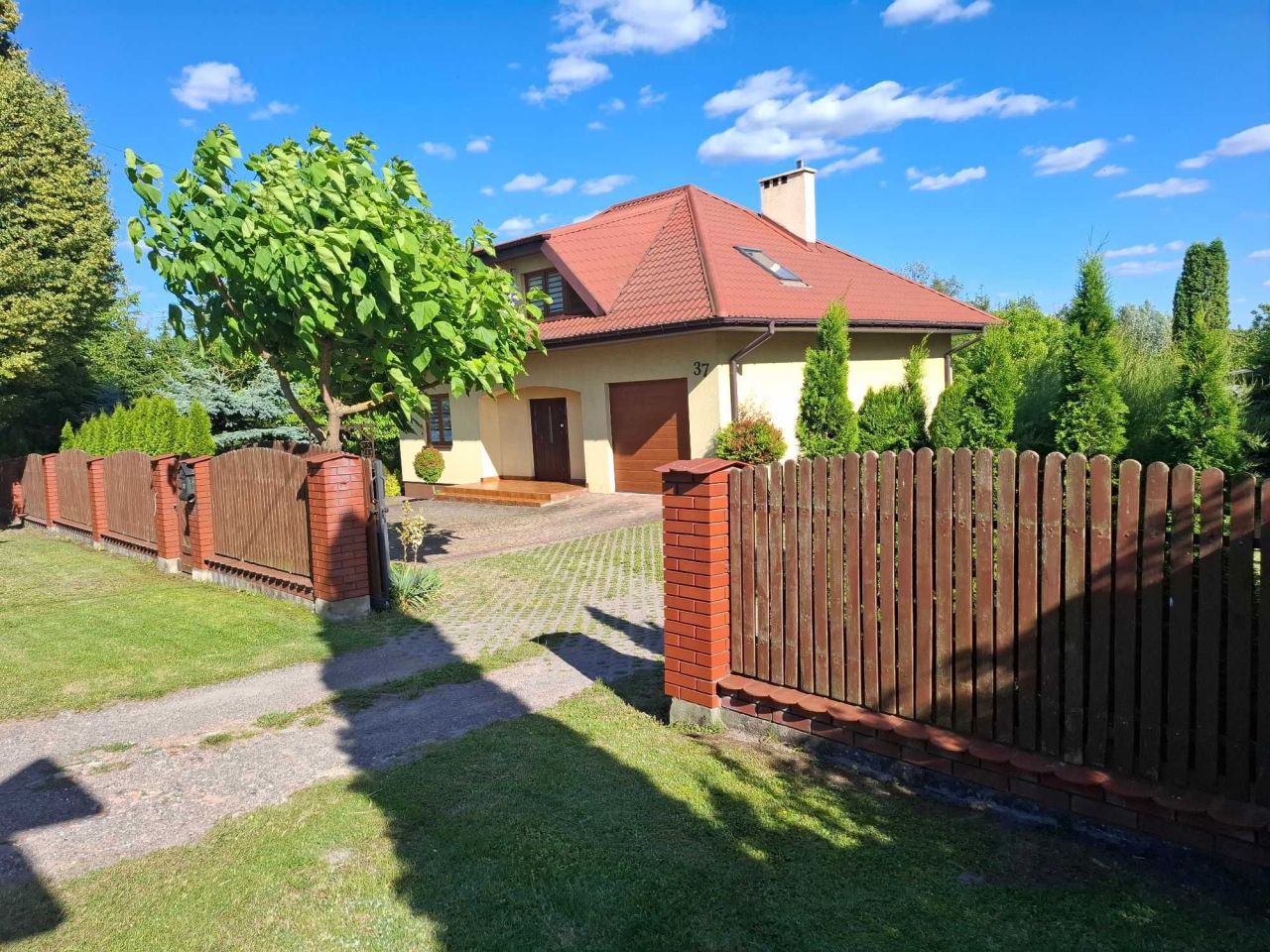 dom wolnostojący Uhrusk. Zdjęcie 4