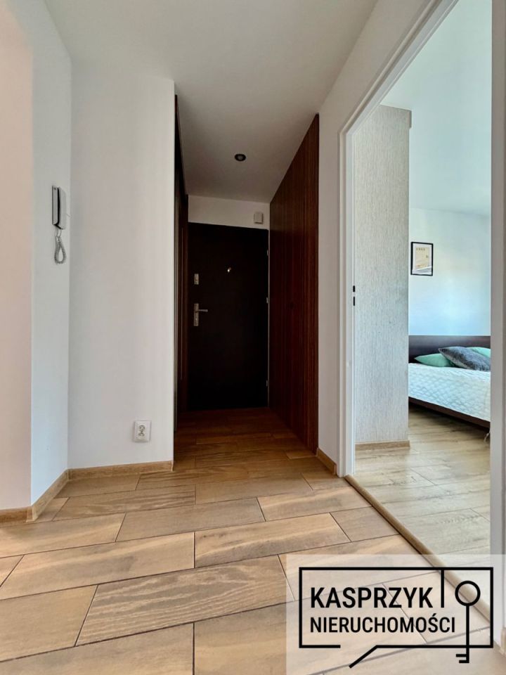 Mieszkanie 3-pokojowe Krosno, ul. Powstańców Warszawskich. Zdjęcie 10