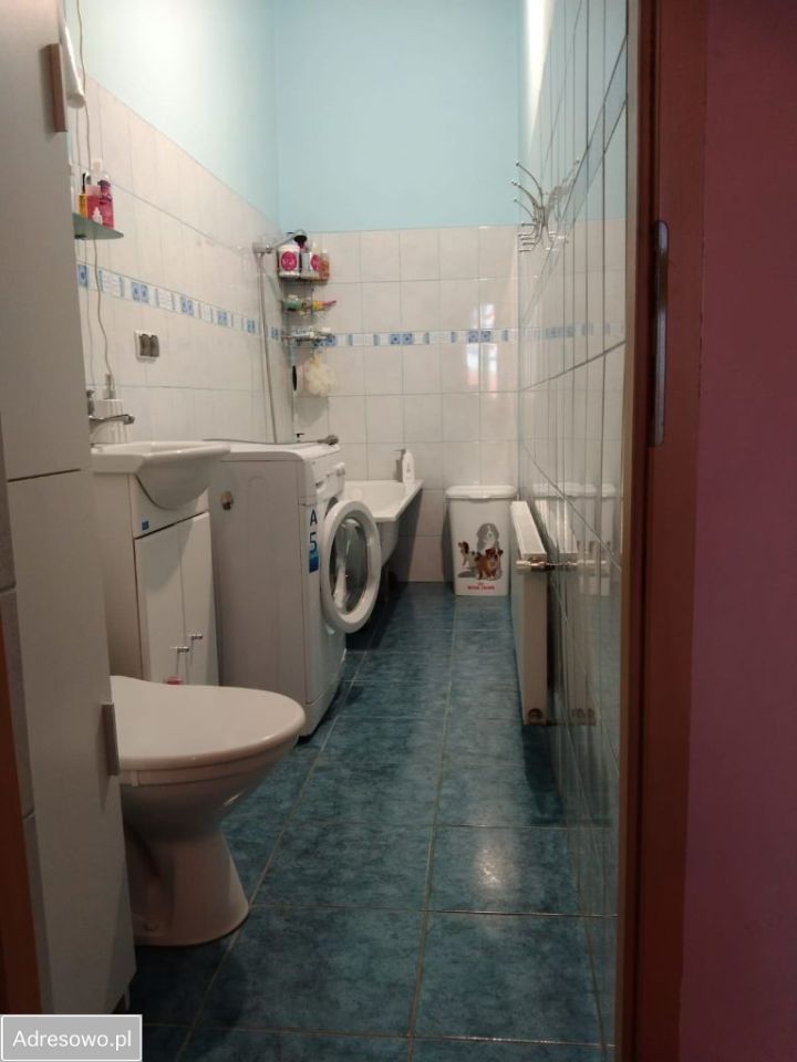 Mieszkanie 3-pokojowe Chmielnik. Zdjęcie 4