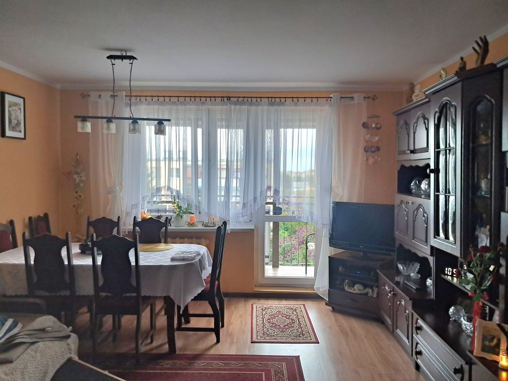 Mieszkanie 3-pokojowe Śrem, ul. Ignacego Paderewskiego