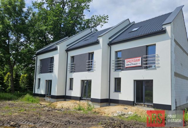 dom szeregowy, 4 pokoje Rogów Sobócki, ul. Tymiankowa. Zdjęcie 1