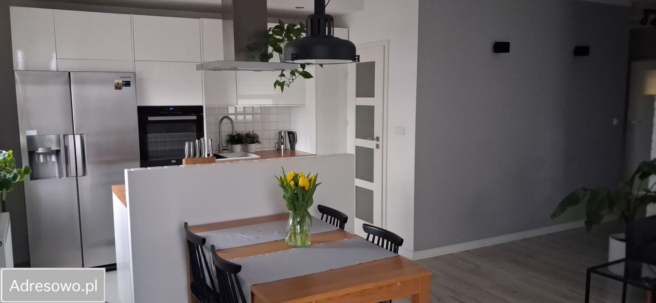 Mieszkanie 3-pokojowe Bielsko-Biała Złote Łany, ul. Złotych Kłosów. Zdjęcie 2