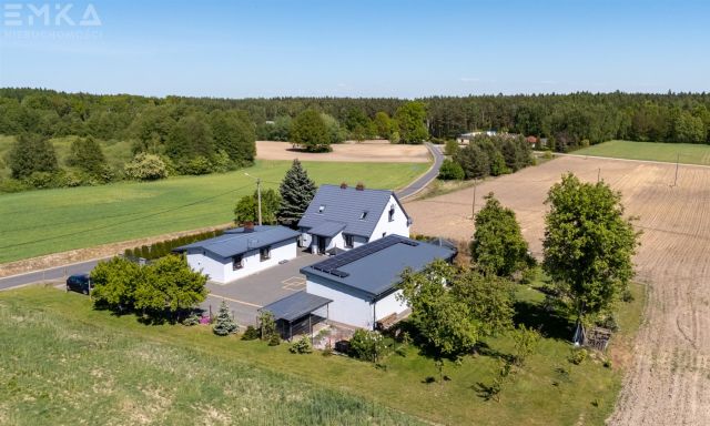 dom wolnostojący, 6 pokoi Stary Jasiniec. Zdjęcie 3