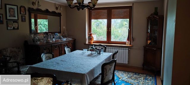 dom wolnostojący, 5 pokoi Tarnowiec. Zdjęcie 24