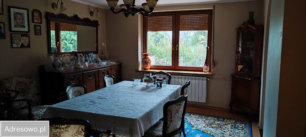 dom wolnostojący, 5 pokoi Tarnowiec. Zdjęcie 24