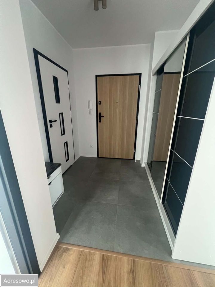 Mieszkanie 3-pokojowe Kraków Wzgórza Krzesławickie, ul. Gustawa Morcinka. Zdjęcie 2