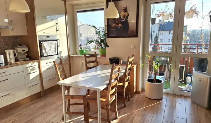 Mieszkanie 4-pokojowe Kraków Prądnik Biały, ul. Kuźnicy Kołłątajowskiej