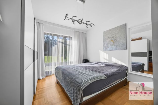 dom wolnostojący, 7 pokoi Łomianki Dolne, ul. Azalii. Zdjęcie 14