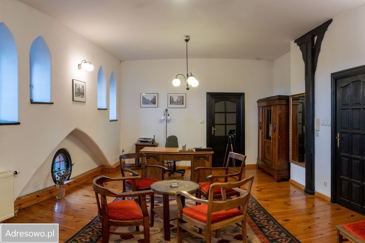 Lokal Słupsk, pl. Zwycięstwa. Zdjęcie 16