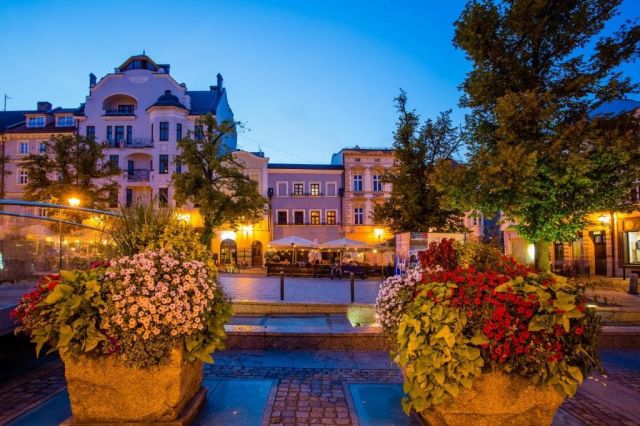 Lokal Bielsko-Biała Śródmieście, rynek Rynek. Zdjęcie 1