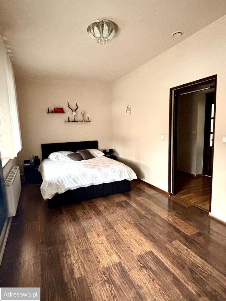 Mieszkanie 7-pokojowe Bielawa, ul. Wolności. Zdjęcie 3