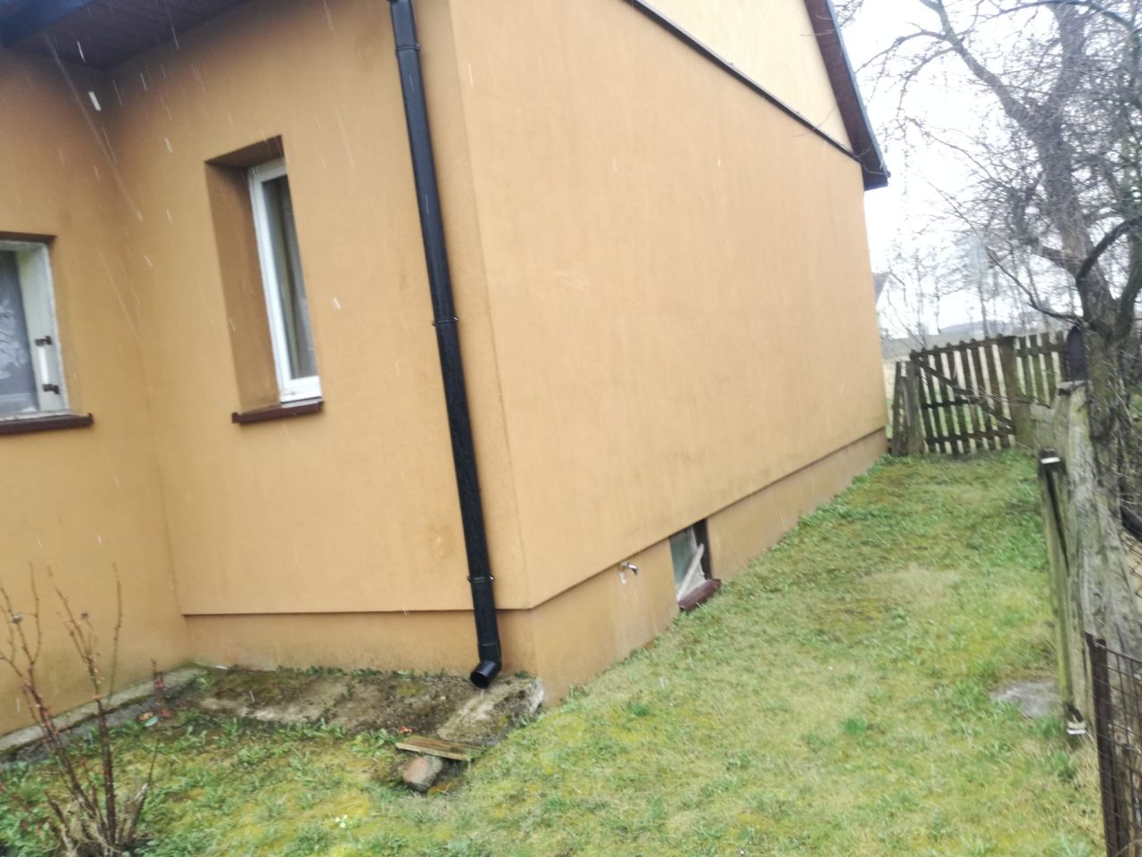 dom wolnostojący, 3 pokoje Naprusewo. Zdjęcie 2