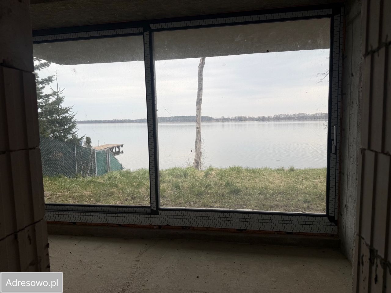 dom wolnostojący, 5 pokoi Stare Sady. Zdjęcie 2