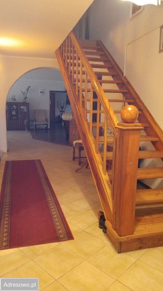 dom wolnostojący, 6 pokoi Krosin. Zdjęcie 15
