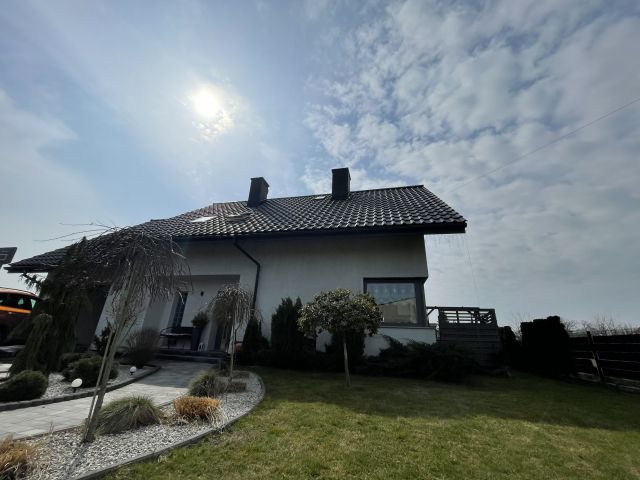 dom wolnostojący, 5 pokoi Czarków, ul. Bratnia. Zdjęcie 1