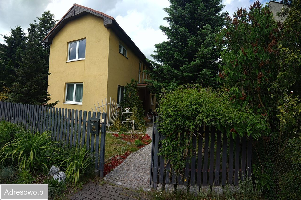 dom wolnostojący, 4 pokoje Wrocław Pawłowice, ul. Złocieniowa