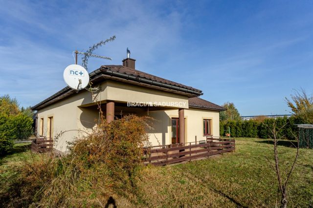 dom wolnostojący, 7 pokoi Skawina, ul. Wojska Polskiego. Zdjęcie 5