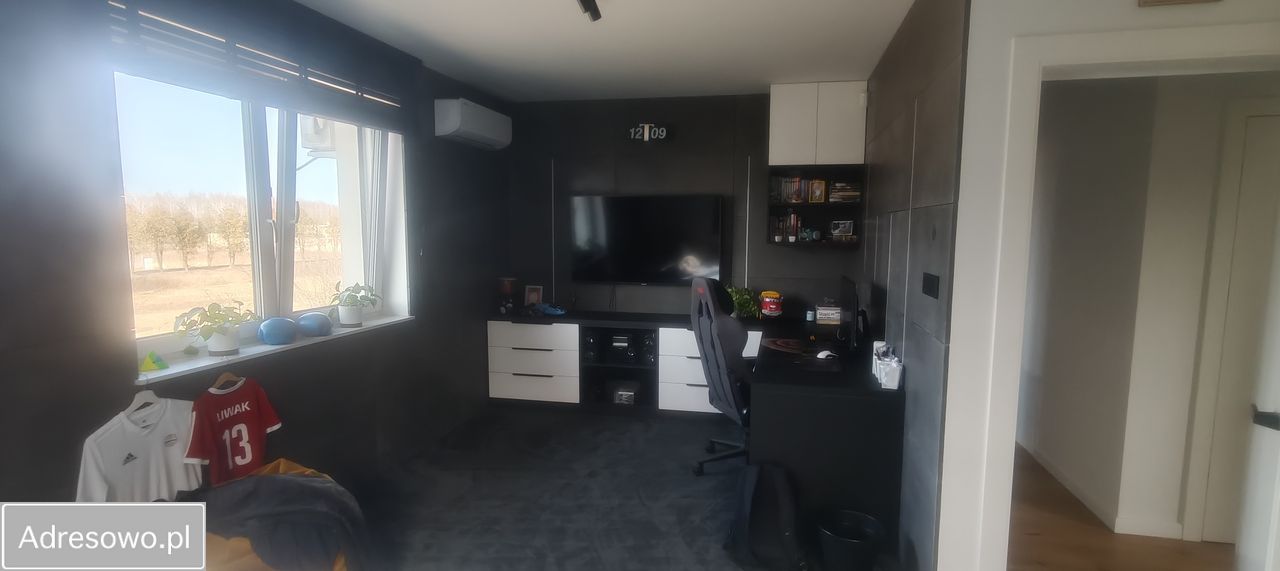 bliźniak, 6 pokoi Słupno. Zdjęcie 9