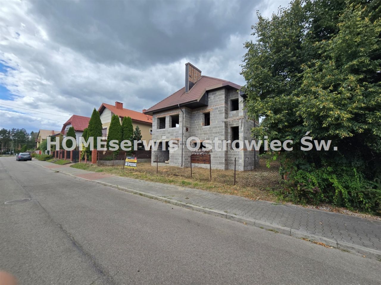 dom wolnostojący, 5 pokoi Ostrowiec Świętokrzyski Kolonia Robotnicza. Zdjęcie 3