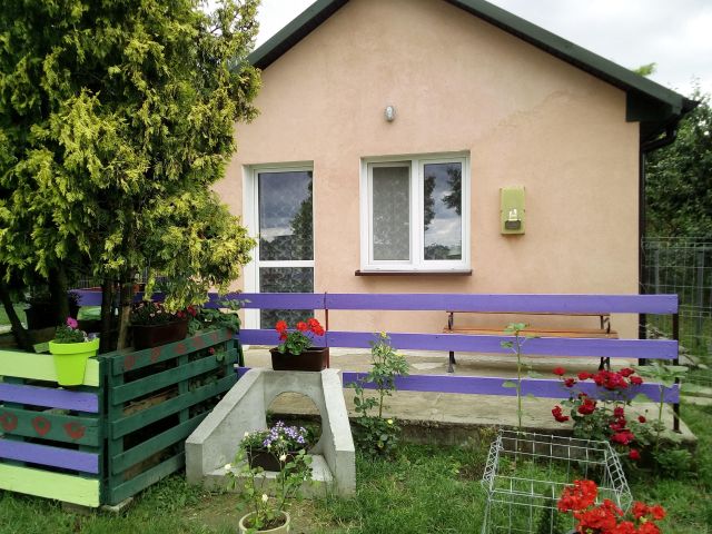 dom wolnostojący, 2 pokoje Smogorzów. Zdjęcie 1