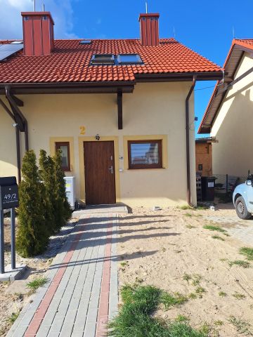 bliźniak, 4 pokoje Skowarcz, ul. Pod Jałowcem. Zdjęcie 1