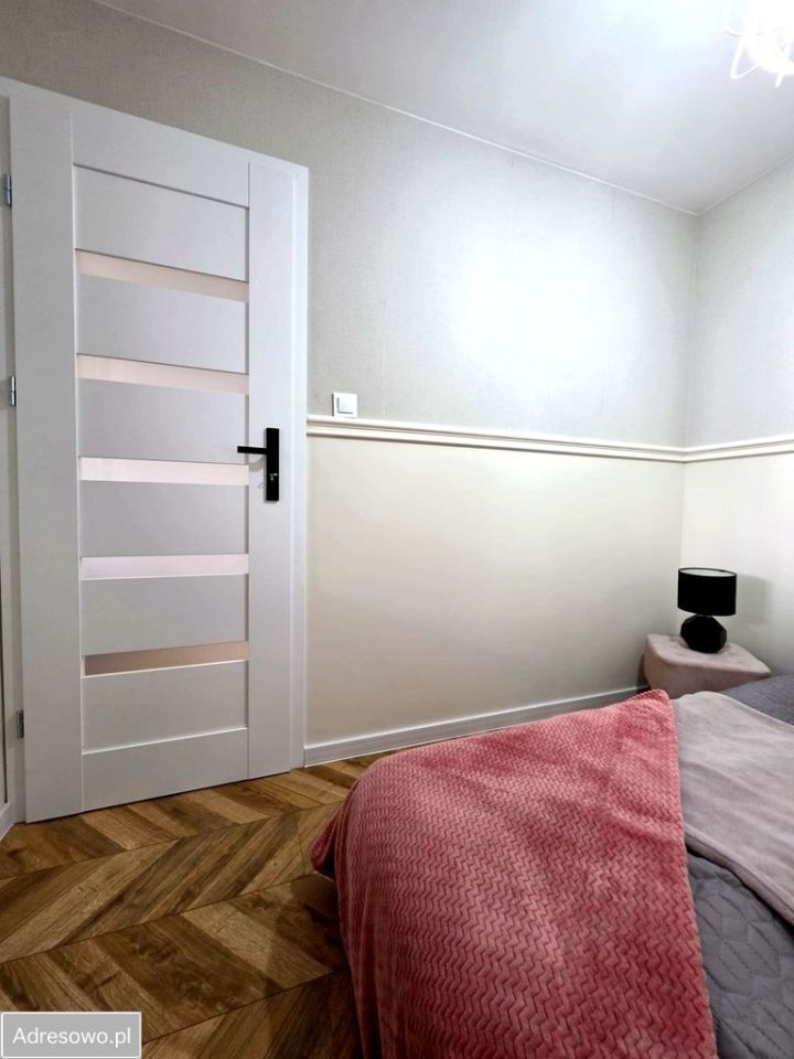 Mieszkanie 3-pokojowe Katowice Śródmieście, al. Wojciecha Korfantego. Zdjęcie 8