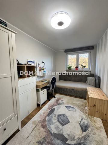 Mieszkanie 3-pokojowe Jastrzębie-Zdrój Zdrój, ul. Władysława Broniewskiego. Zdjęcie 11