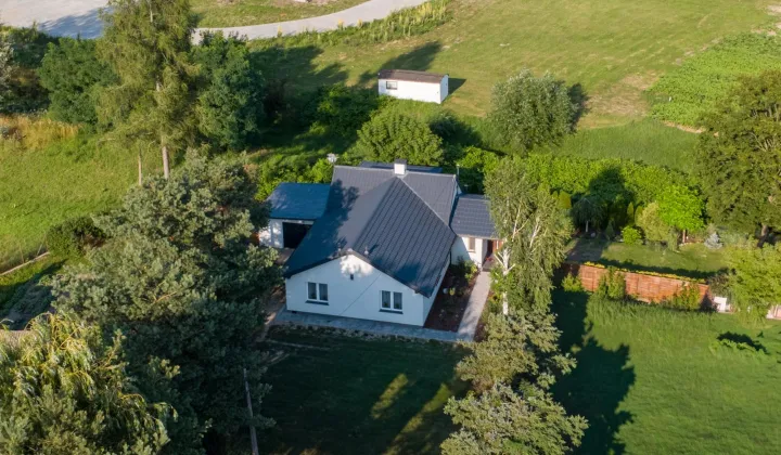 dom, 4 pokoje Pęchery