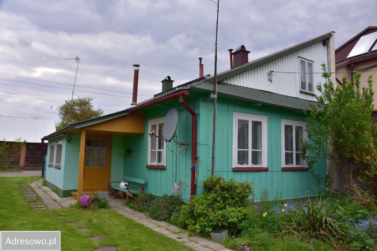 siedlisko, 2 pokoje Frampol, ul. Orzechowa. Zdjęcie 1