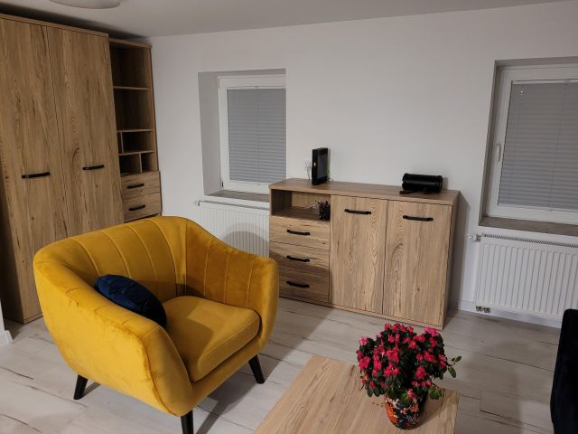 Mieszkanie 1-pokojowe Pabianice Centrum. Zdjęcie 1