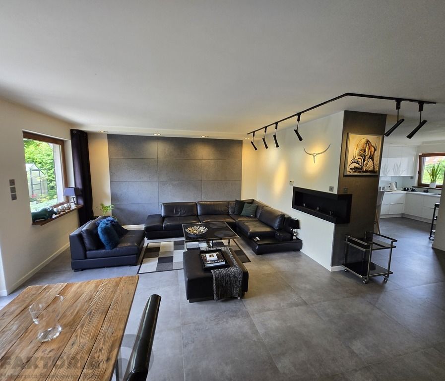 dom szeregowy, 5 pokoi Mierzyn