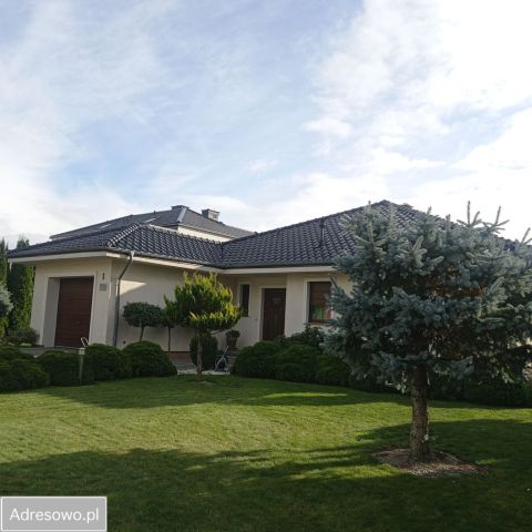 dom wolnostojący, 4 pokoje Świebodzin. Zdjęcie 1