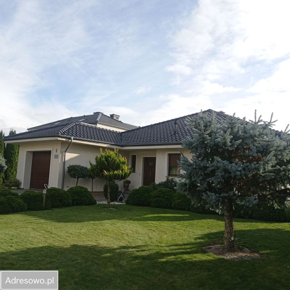 dom wolnostojący, 4 pokoje Świebodzin