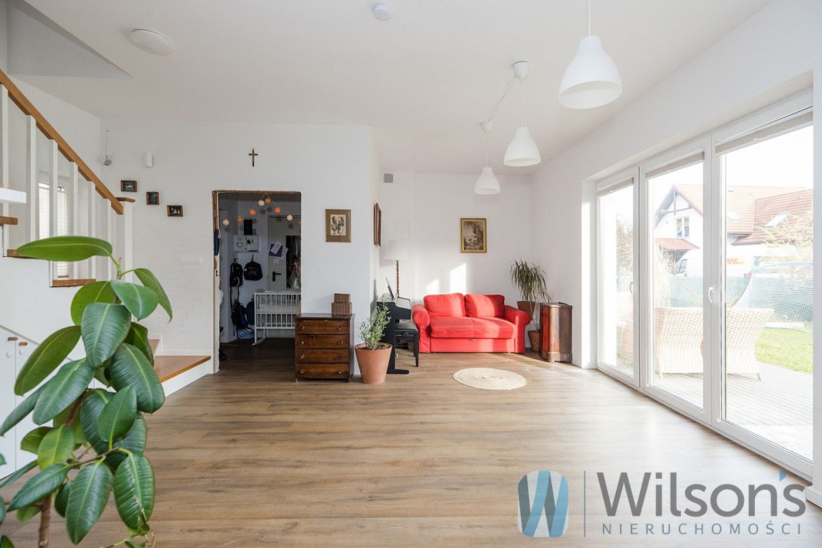 dom szeregowy, 4 pokoje Łomianki, Kiełpin. Zdjęcie 3