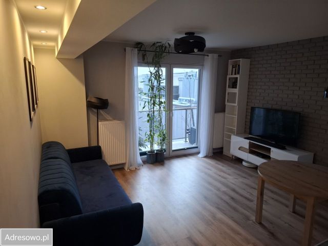 Mieszkanie 3-pokojowe Poznań Grunwald, ul. Kamiennogórska. Zdjęcie 1