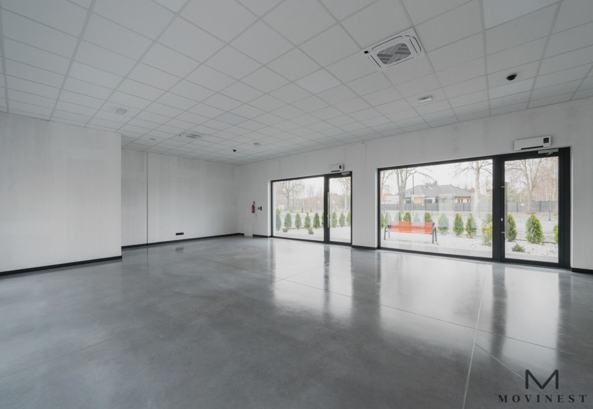 Lokal Trzykolne Młyny, ul. Daliowa. Zdjęcie 3