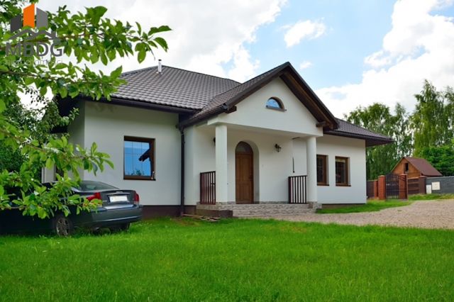 dworek, 6 pokoi Goszcza. Zdjęcie 1