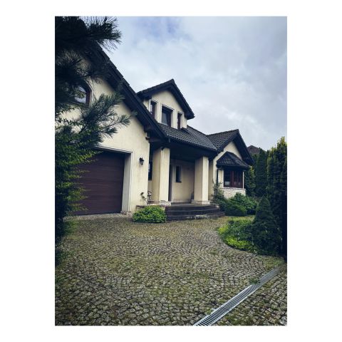 dom wolnostojący, 7 pokoi Stanisławów Pierwszy, ul. Cyprysowa. Zdjęcie 1