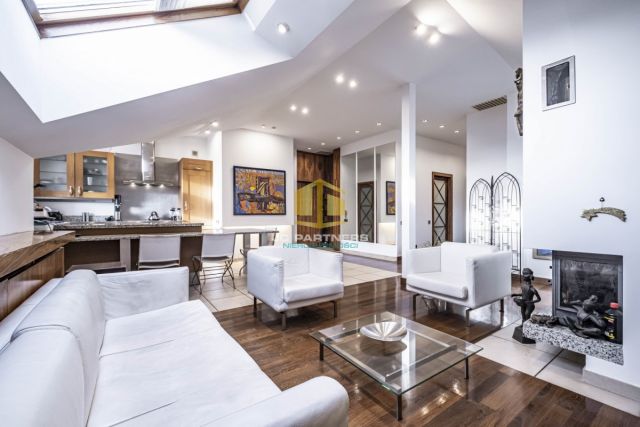 Mieszkanie 3-pokojowe Warszawa Włochy, ul. Aleje Jerozolimskie. Zdjęcie 1