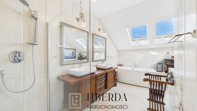 dom wolnostojący, 7 pokoi Motycz. Zdjęcie 17