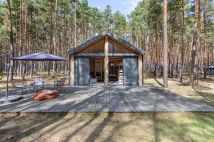 dom wolnostojący, 5 pokoi Osiedle Wilga, ul. Rumcajsa