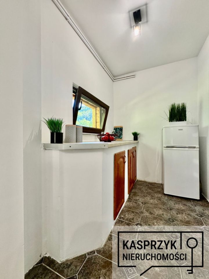 dom wolnostojący, 2 pokoje Folusz. Zdjęcie 8