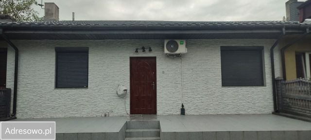dom szeregowy, 2 pokoje Brześć Kujawski, ul. Traugutta. Zdjęcie 1
