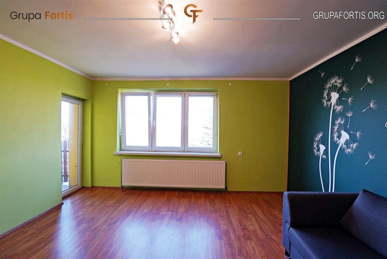 Mieszkanie 3-pokojowe Skalbmierz. Zdjęcie 2